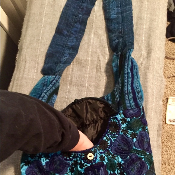 Handmade in Mexico- Floral Satchel - Picture 2 of 2